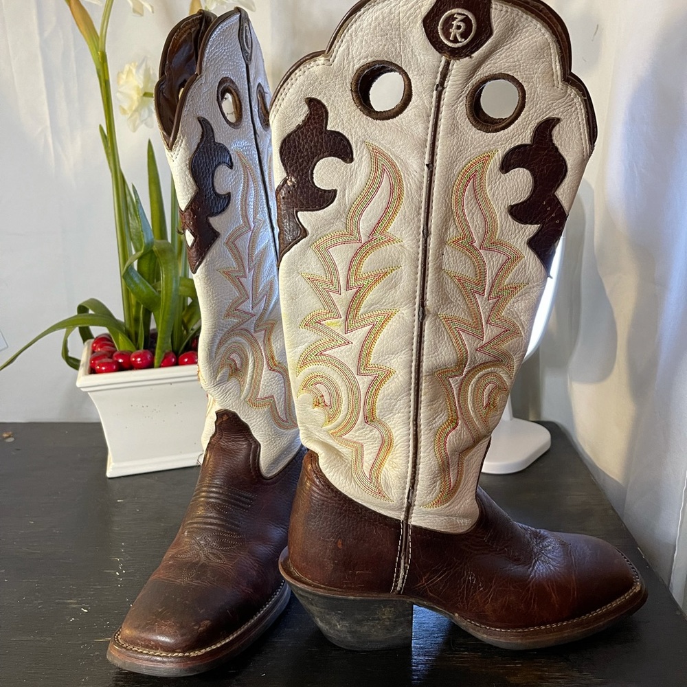 Tony Lama Boots Size 7B StyleRr2007L